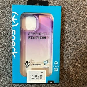 Speck iPhone 13/14 Gemshell Case